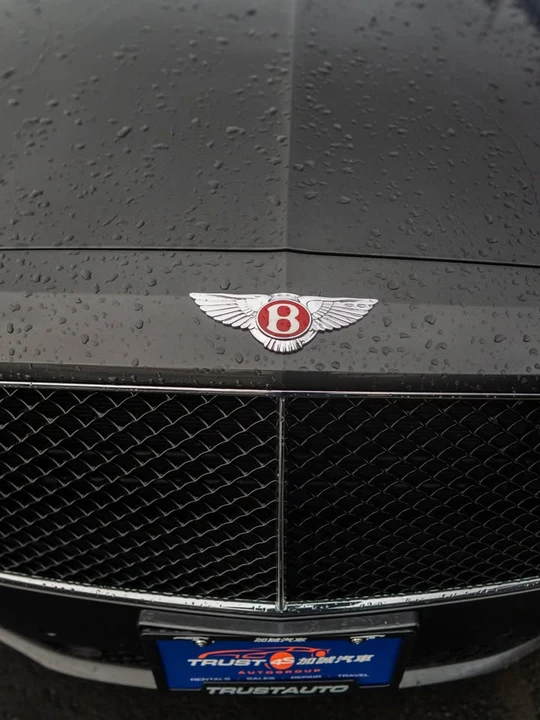2017 Bentley Continental Flying Spur - Image 11 of 18