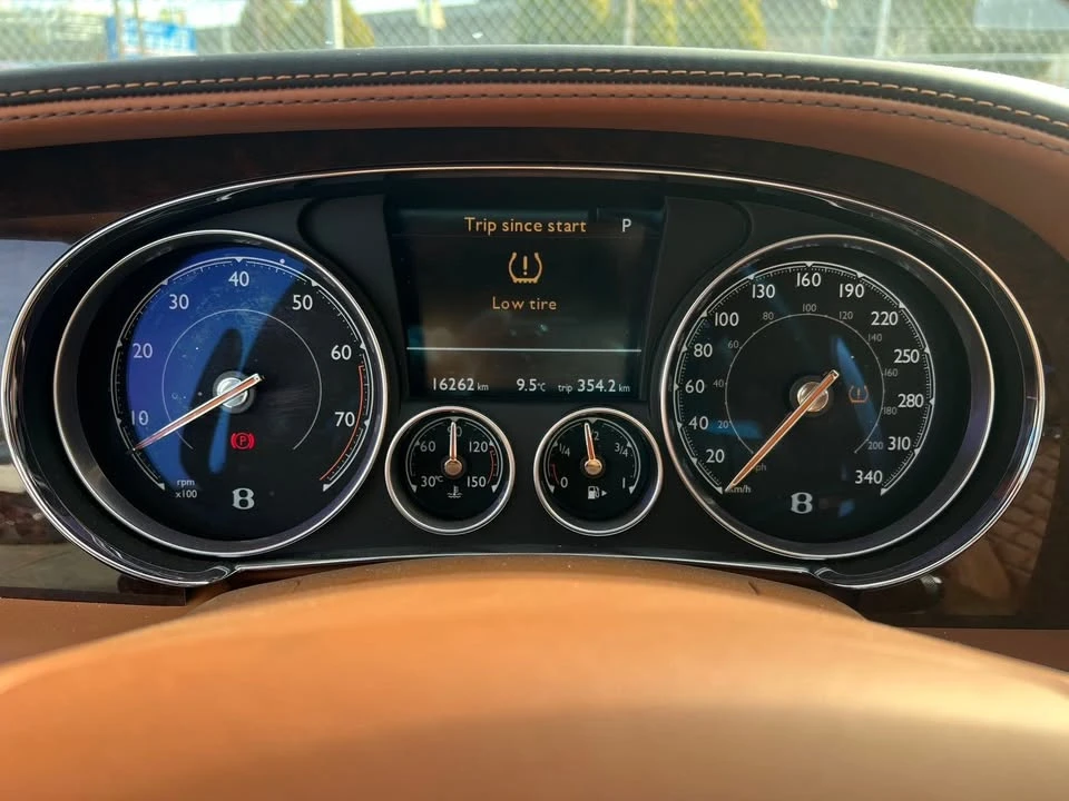 2017 Bentley Continental Flying Spur - Image 15 of 19