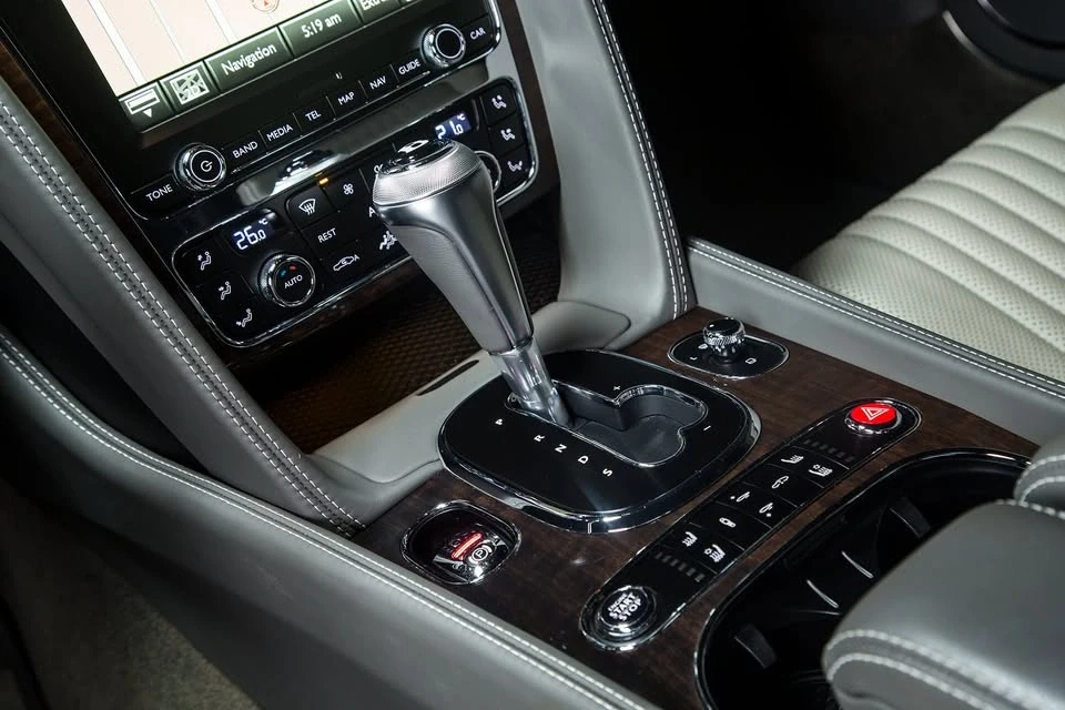 2017 Bentley Continental GT V8 2nd Gen - Image 10 of 17