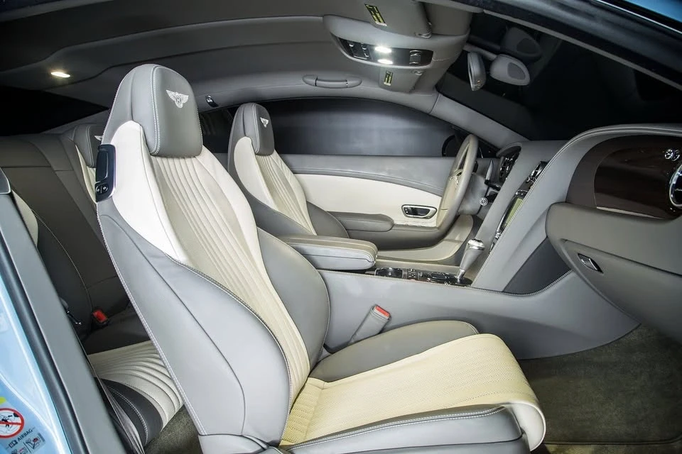 2017 Bentley Continental GT V8 2nd Gen - Image 16 of 17