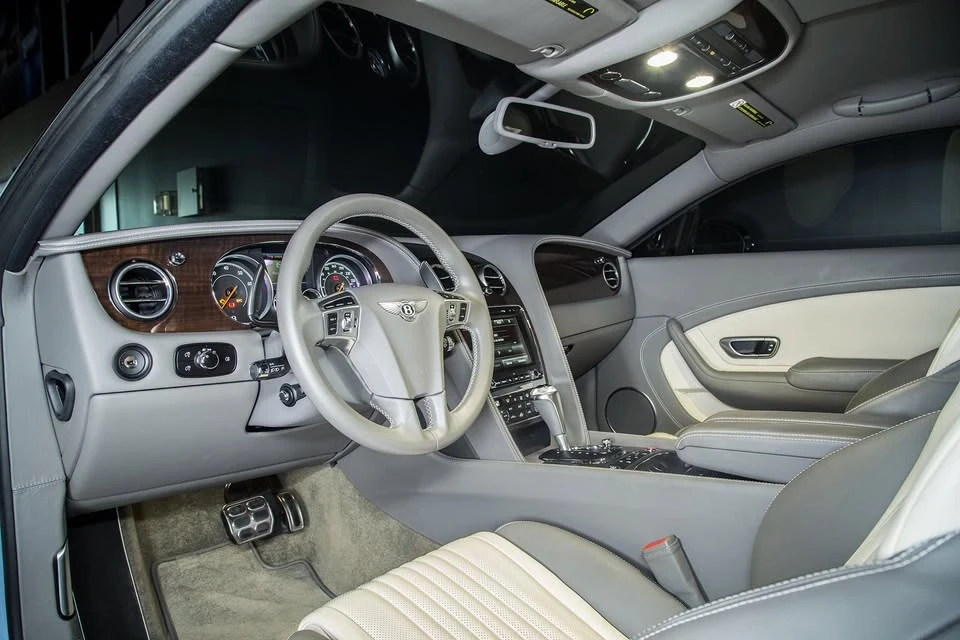 2017 Bentley Continental GT V8 2nd Gen - Image 6 of 17