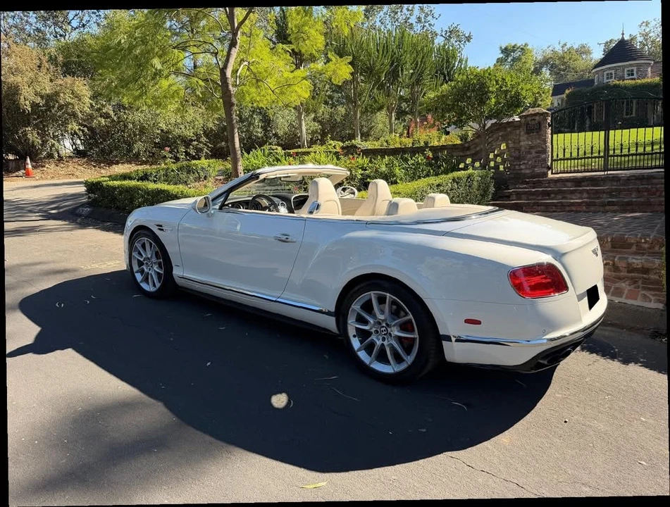 2017 Bentley Continental GTC - Image 4 of 8
