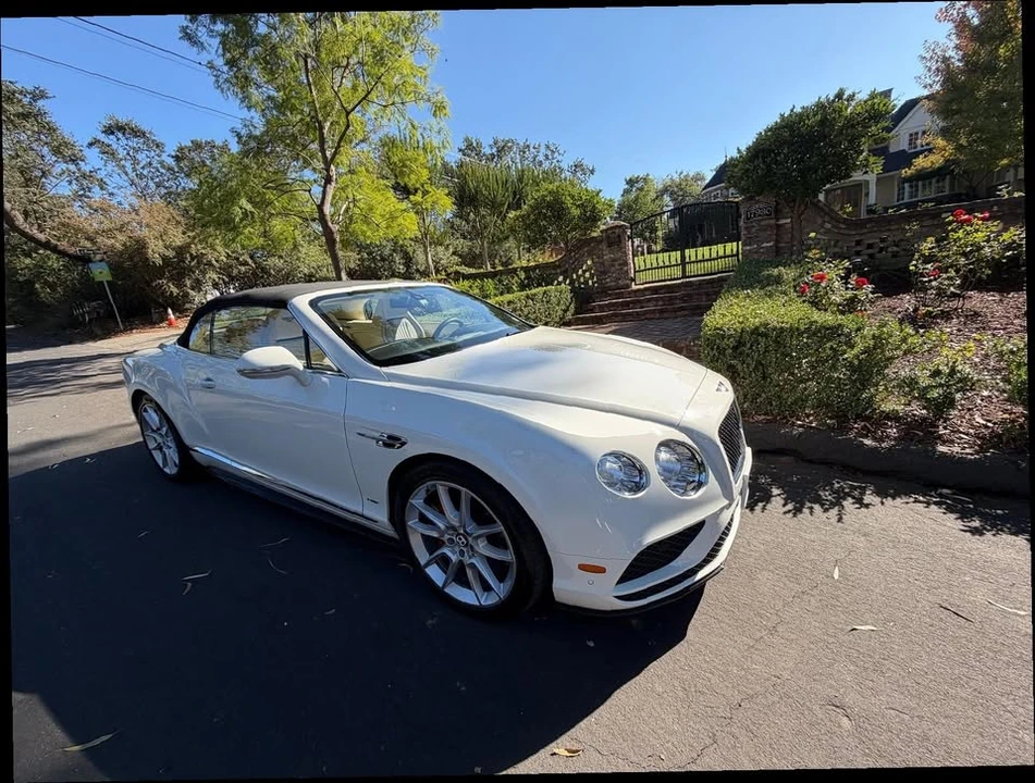 2017 Bentley Continental GTC - Image 8 of 8