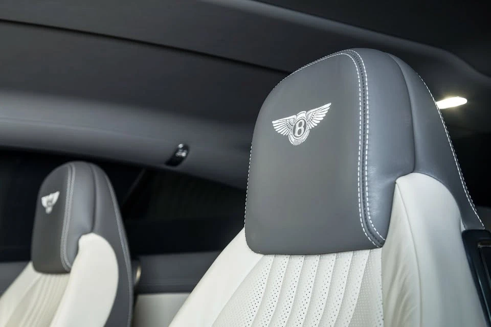 2017 Bentley Continental GT V8 2nd Gen - Image 16 of 19
