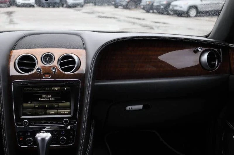 2017 Bentley Continental Flying Spur - Image 19 of 20