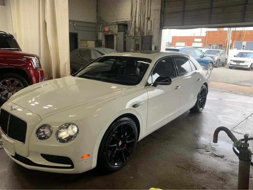 2017 Bentley Continental - Image 2 of 18
