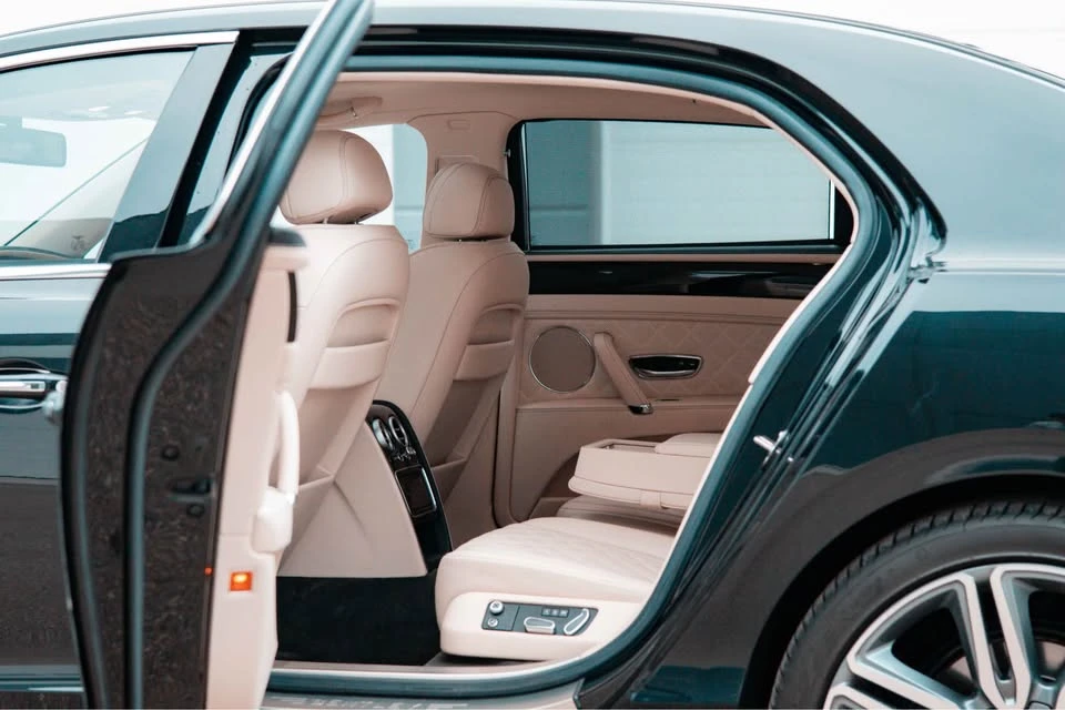 2017 Bentley Continental - Image 15 of 19