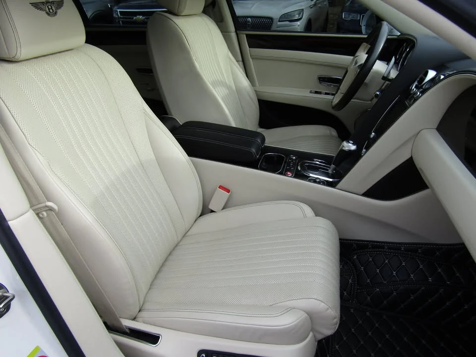 2017 Bentley Continental Flying Spur - Image 15 of 20
