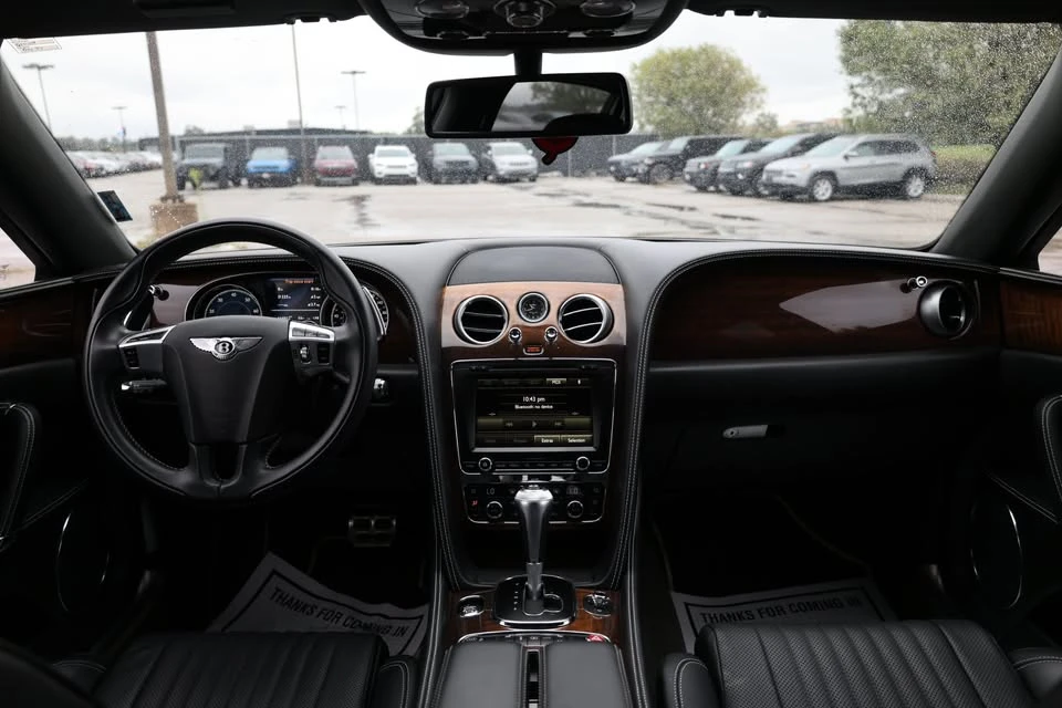 2017 Bentley Continental Flying Spur - Image 13 of 20
