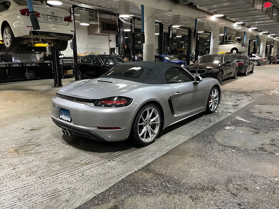 2017 Porsche 718 Boxster S - Image 3 of 31