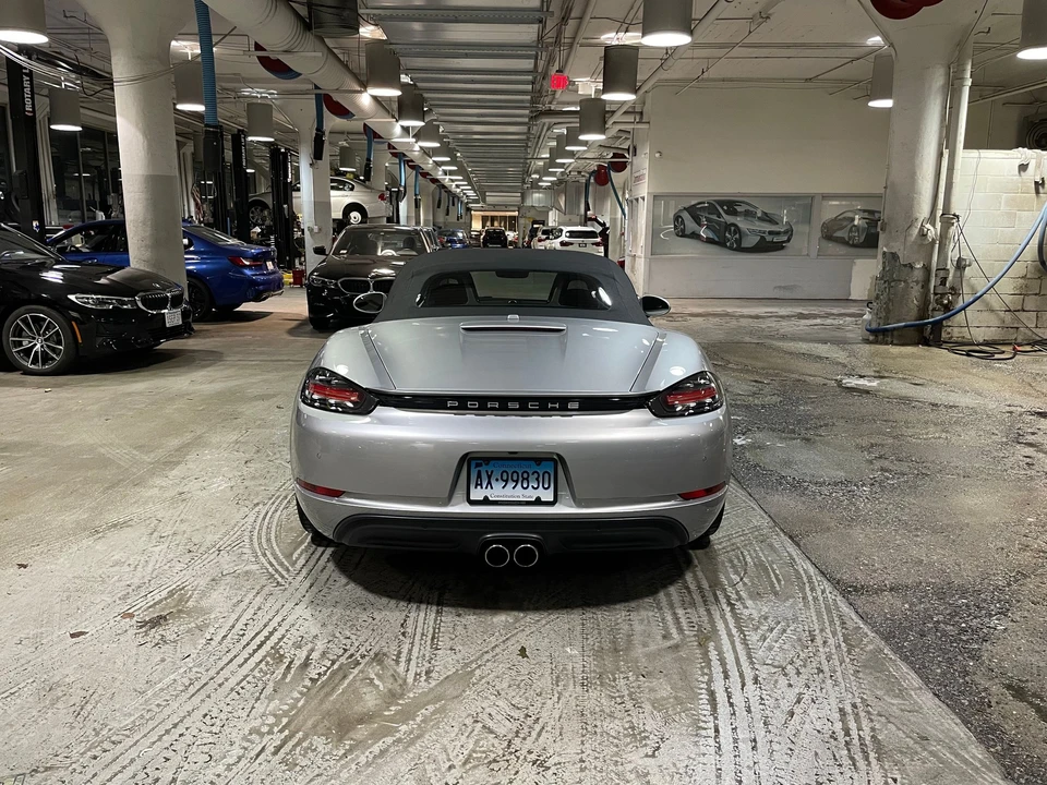 2017 Porsche 718 Boxster S - Image 5 of 31
