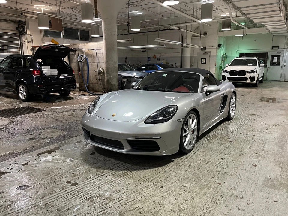 2017 Porsche 718 Boxster S - Image 10 of 31