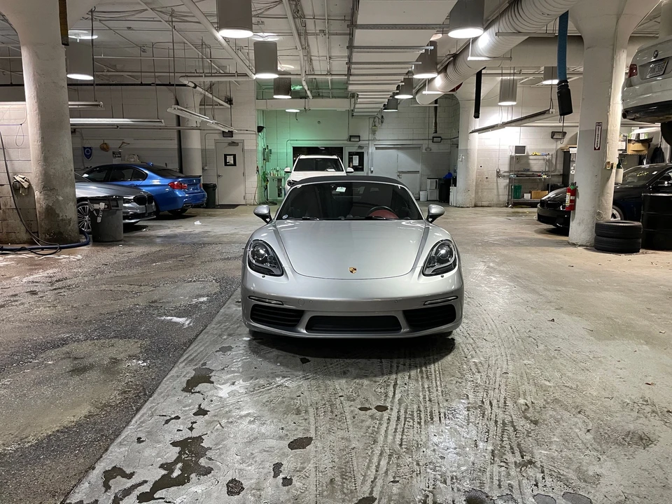 2017 Porsche 718 Boxster S - Image 11 of 31