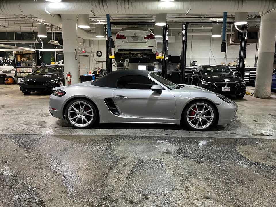 2017 Porsche 718 Boxster S - Image 14 of 31