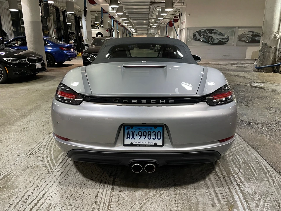2017 Porsche 718 Boxster S - Image 27 of 31