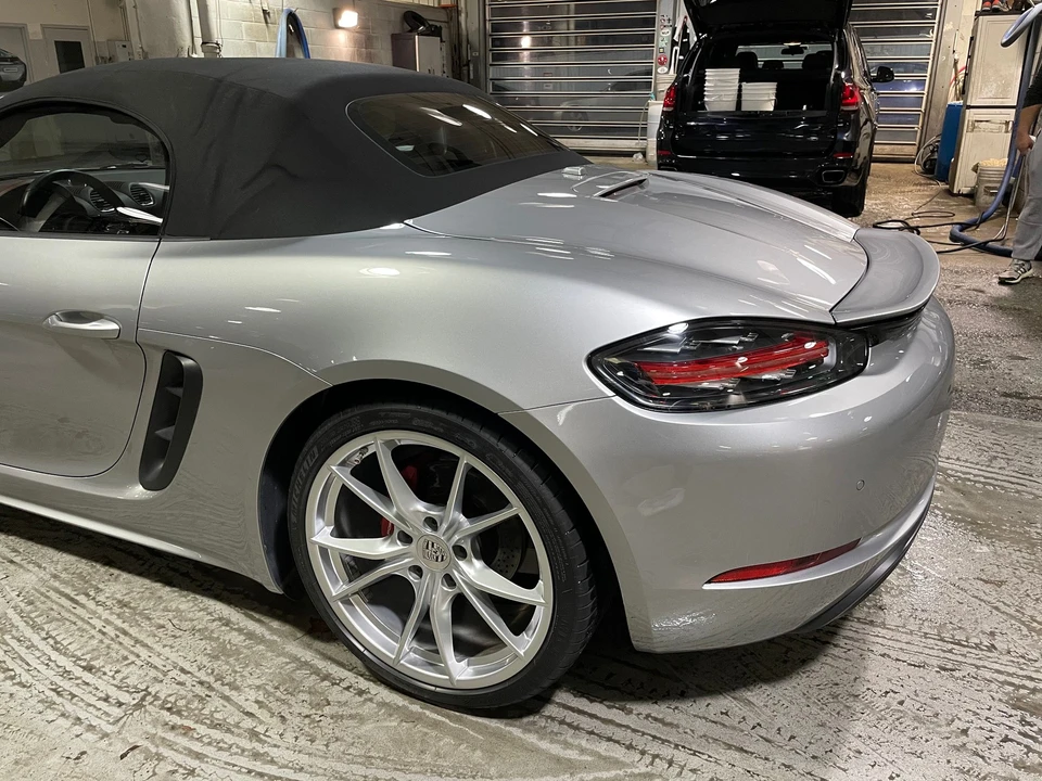 2017 Porsche 718 Boxster S - Image 28 of 31