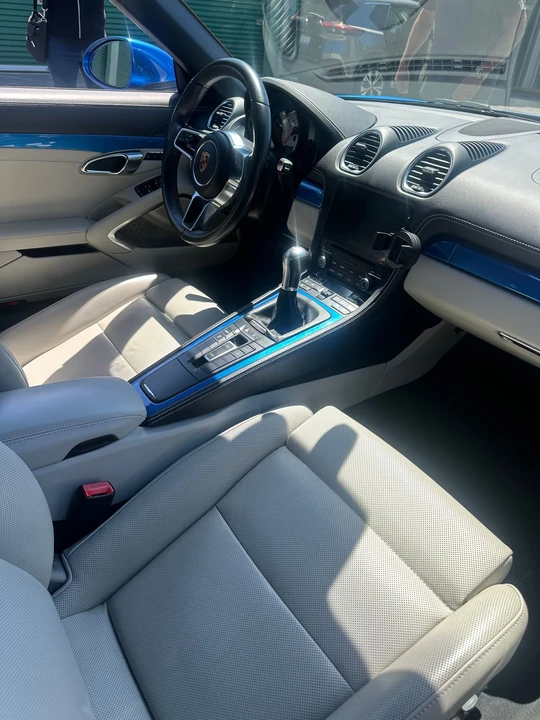 2017 Porsche 718 Boxster - Image 4 of 7