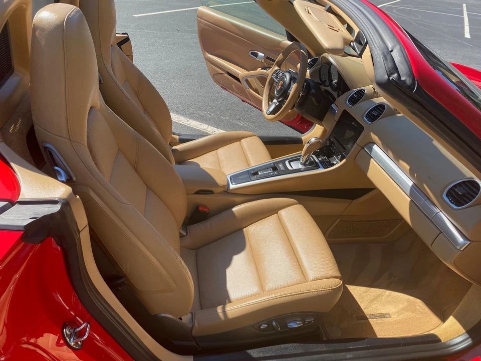 2017 Porsche 718 Boxster S - Image 14 of 26
