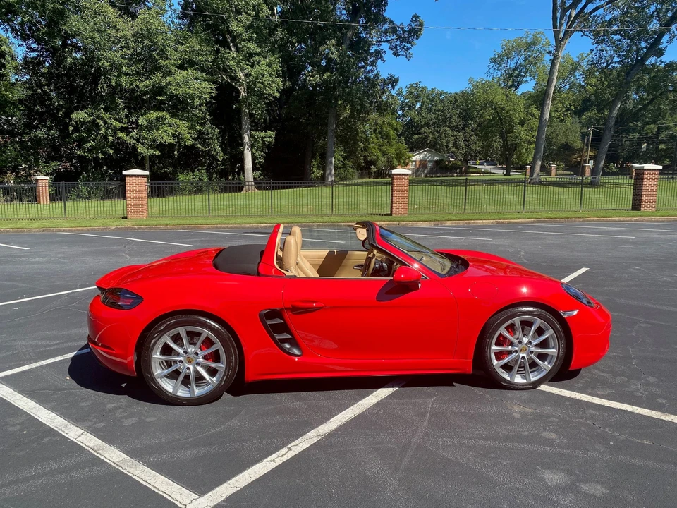 2017 Porsche 718 Boxster S - Image 4 of 26