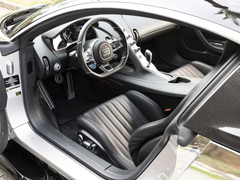 2017 Bugatti Chiron - Image 5 of 31