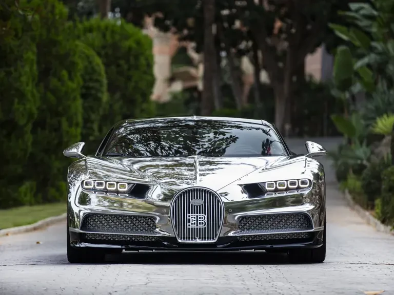 2017 Bugatti Chiron - Image 8 of 31