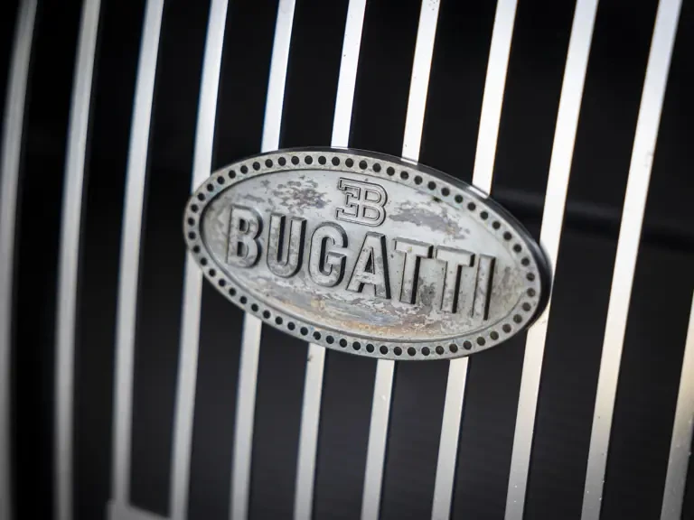 2017 Bugatti Chiron - Image 7 of 31