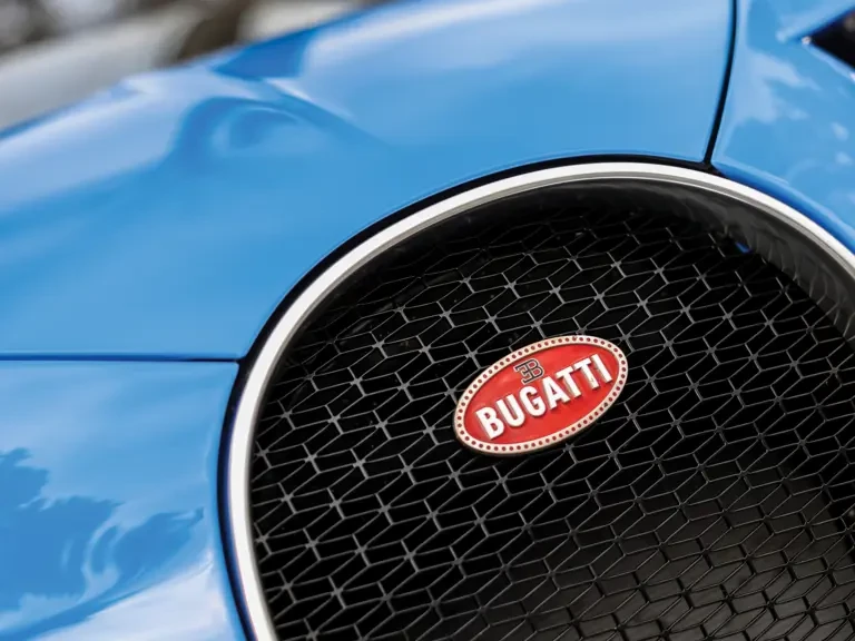 2017 Bugatti Chiron - Image 7 of 31
