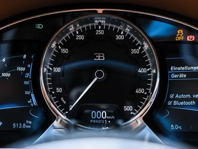 2017 Bugatti Chiron - Image 20 of 31