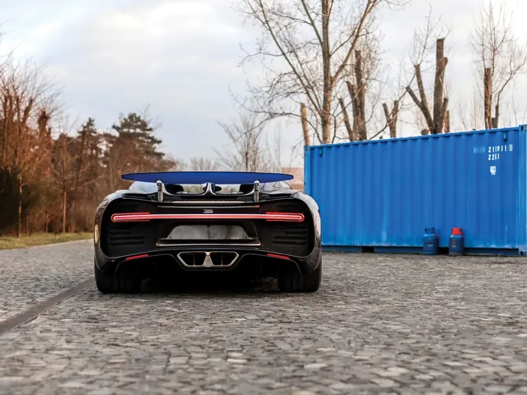 2017 Bugatti Chiron - Image 12 of 31