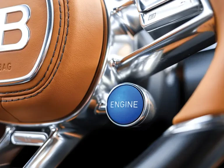 2017 Bugatti Chiron - Image 21 of 31
