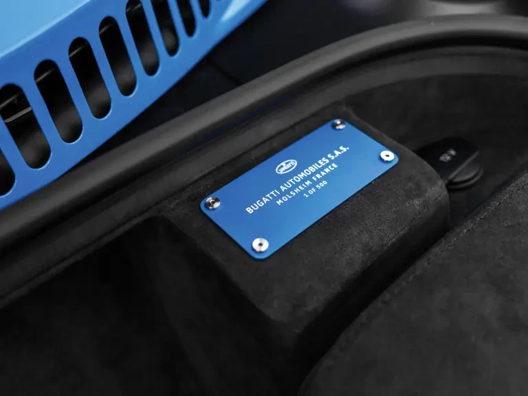 2017 Bugatti Chiron - Image 8 of 31