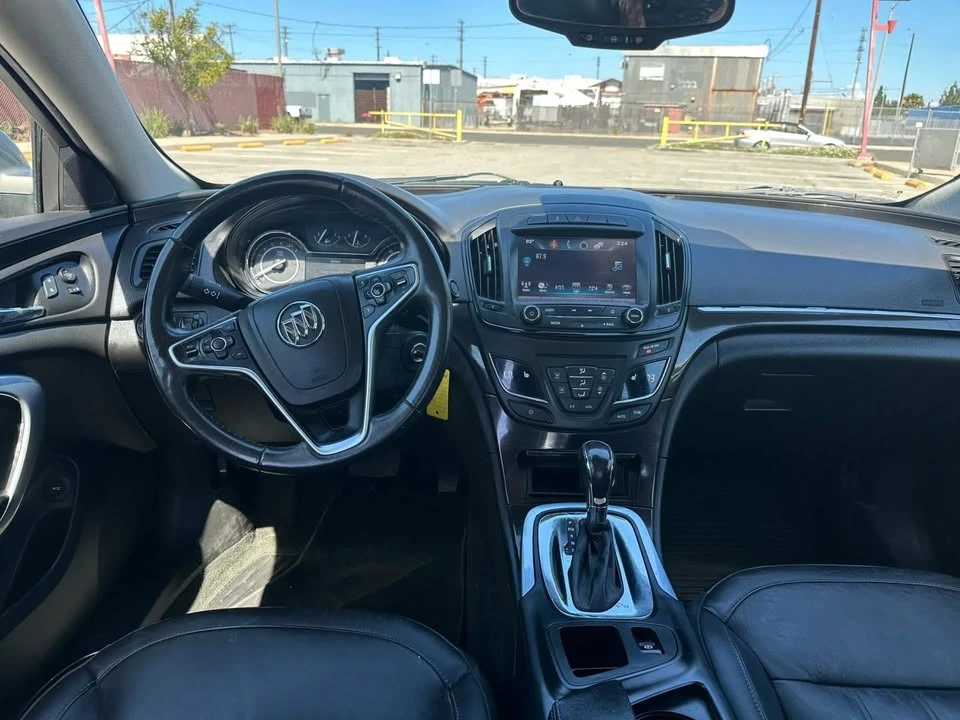 2017 Buick Regal - Image 9 of 11