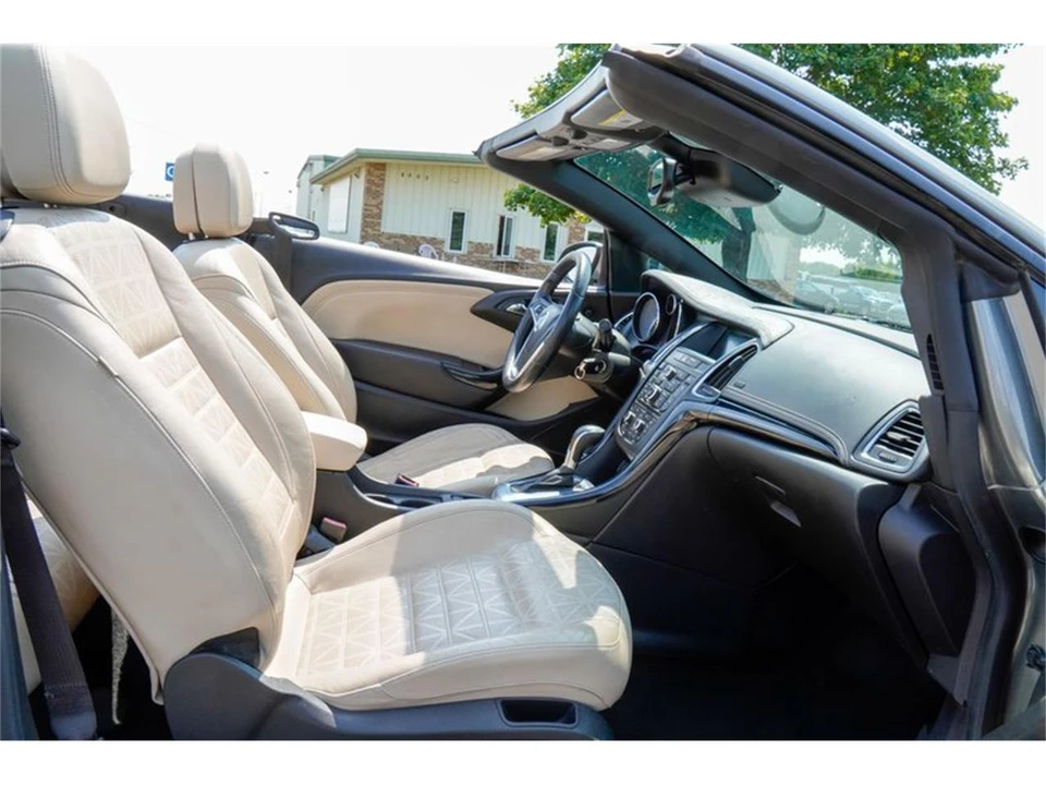 2017 Buick - Image 21 of 31