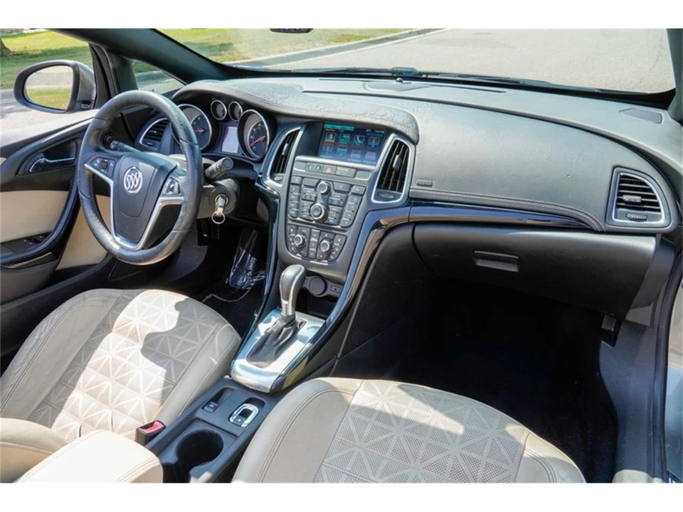 2017 Buick - Image 22 of 31