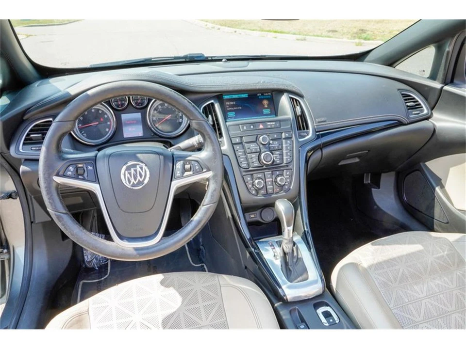 2017 Buick - Image 13 of 31