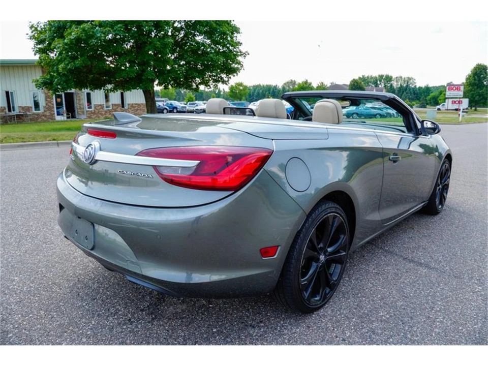 2017 Buick - Image 4 of 31