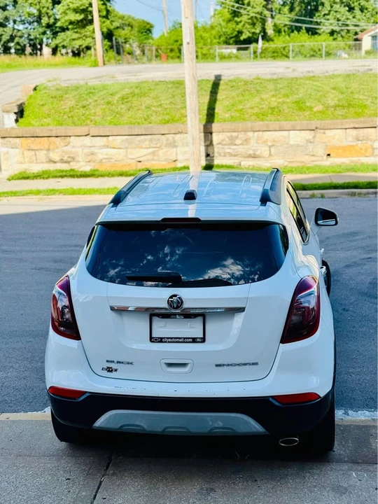 2017 Buick Enclave - Image 7 of 18