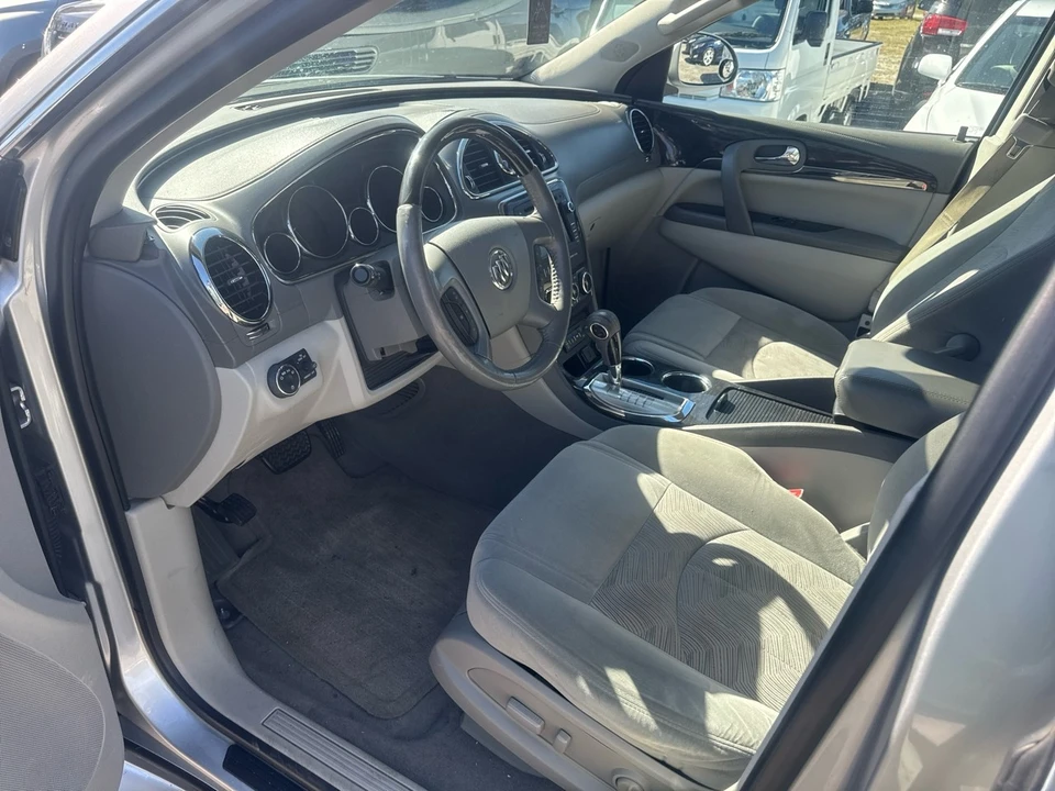 2017 Buick Enclave - Image 9 of 15