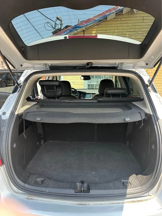 2017 Buick Encore - Image 6 of 10