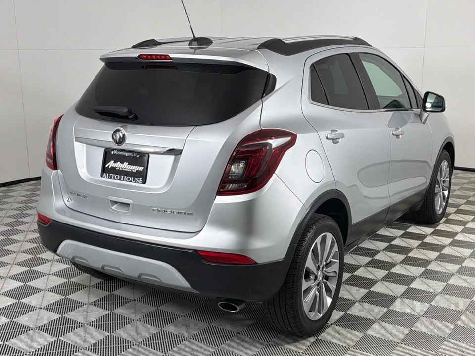 2017 Buick Encore - Image 5 of 12