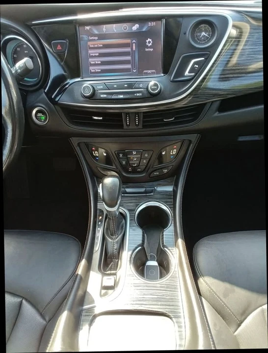 2017 Buick Envision - Image 11 of 19