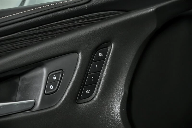 2017 Buick Envision - Image 16 of 21