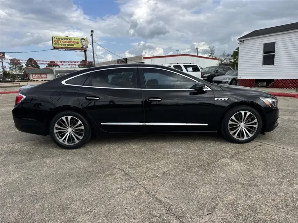 2017 Buick LaCrosse - Image 8 of 19