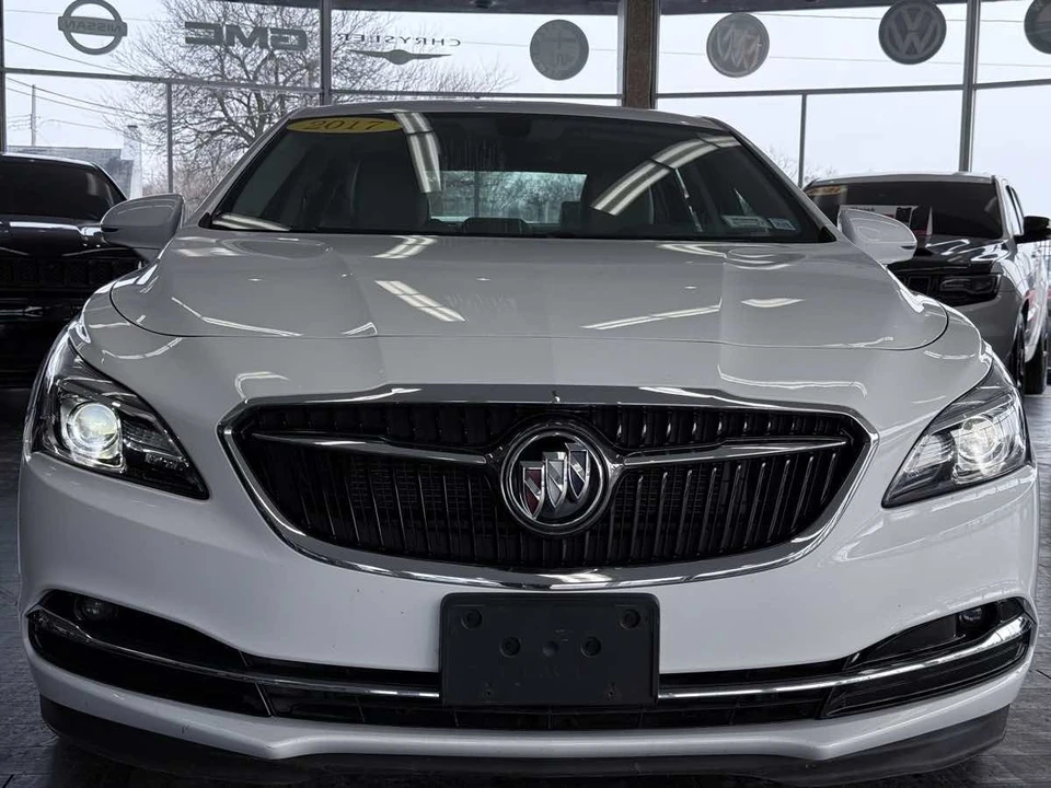 2017 Buick LaCrosse - Image 4 of 12