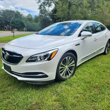 2017 Buick LaCrosse Essence Sedan 4D