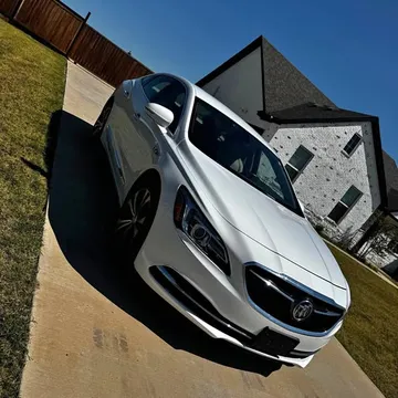 2017 Buick LaCrosse Preferred Sedan 4D