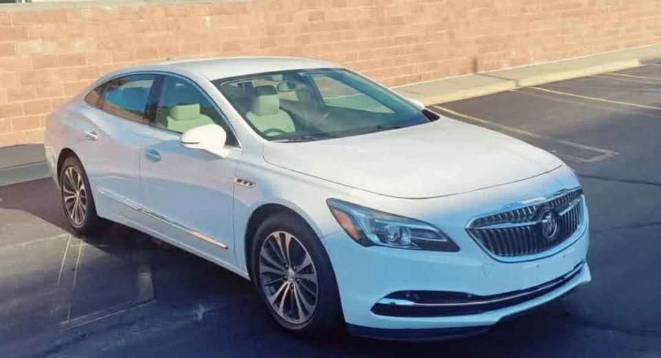 2017 Buick LaCrosse - Image 3 of 9
