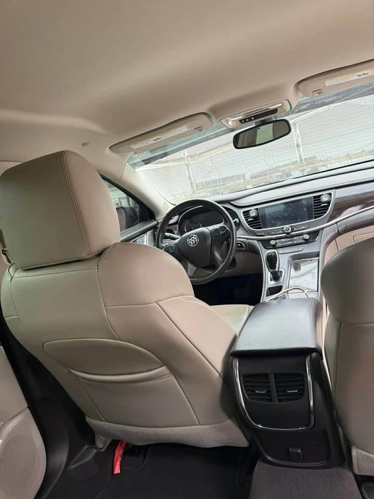 2017 Buick LaCrosse - Image 8 of 11