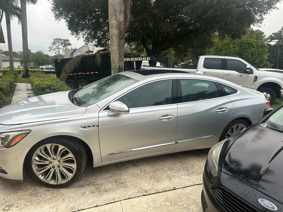 2017 Buick LaCrosse - Image 3 of 8