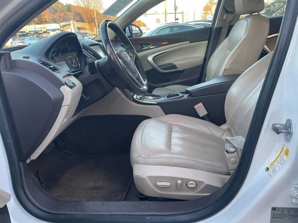 2017 Buick Regal - Image 16 of 20
